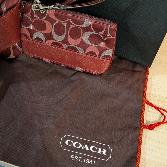✨SOLD✨Coach SET Signature Jacquard Red Metallic Stripe Tote Wristlet Wallet Y2K - Picture 5 of 14